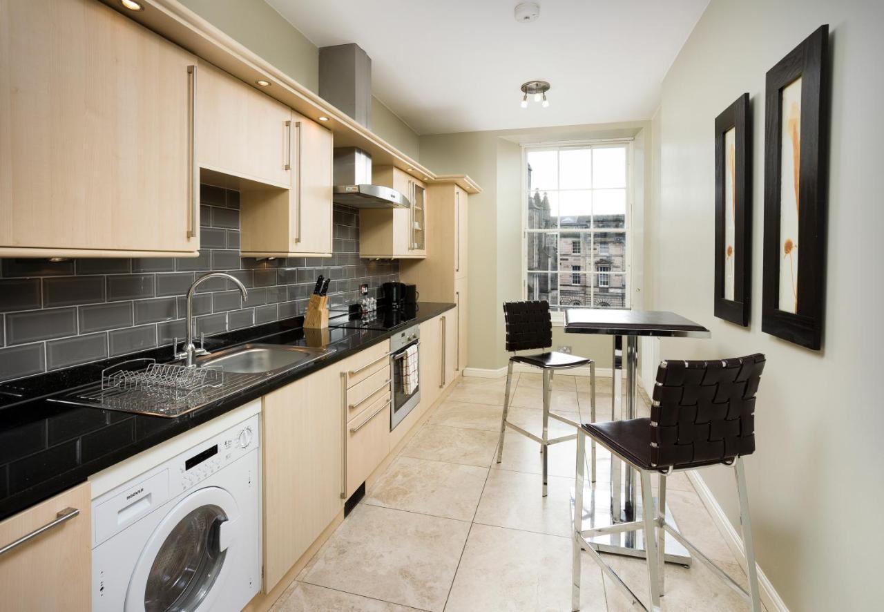 Old Town Suites - Royal Mile 에든버러 외부 사진