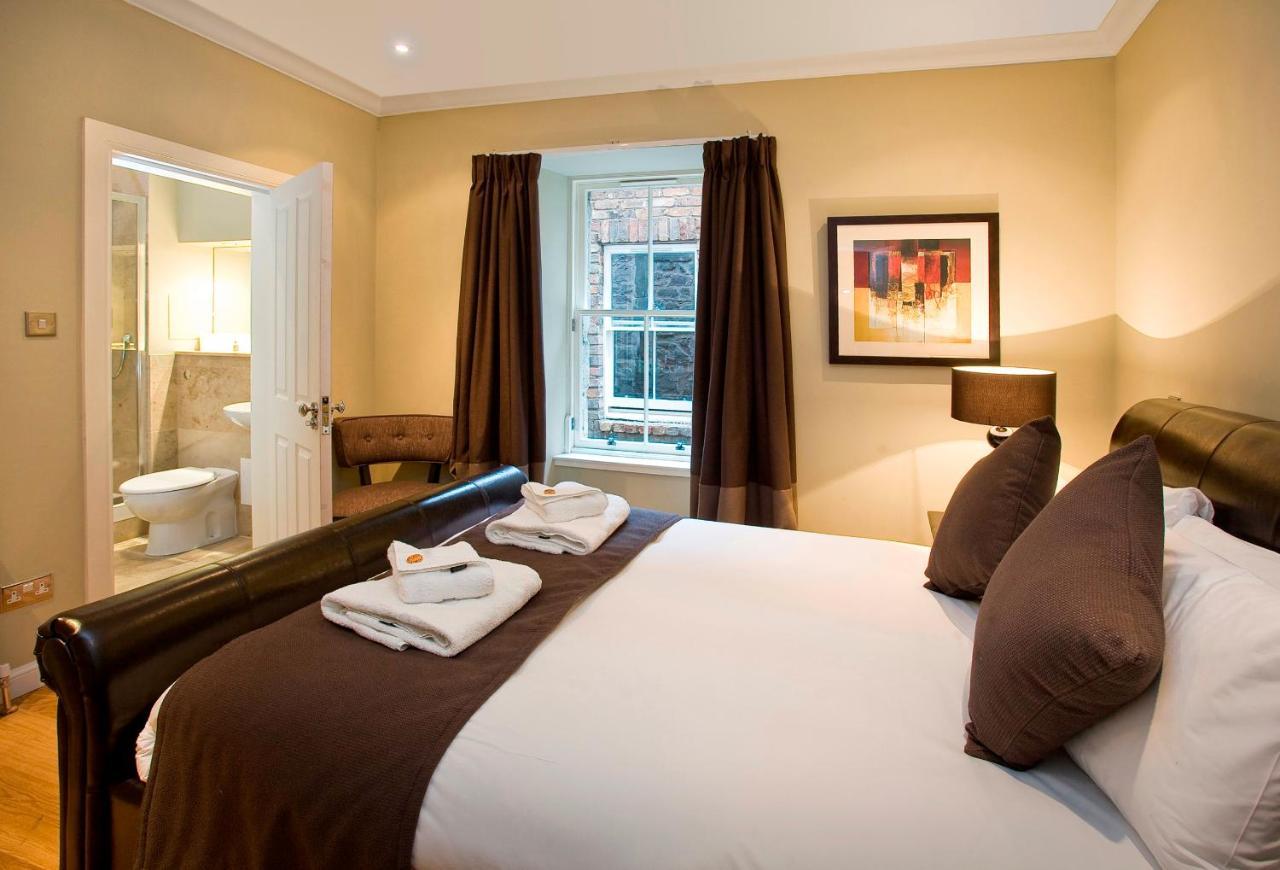 Old Town Suites - Royal Mile 에든버러 외부 사진